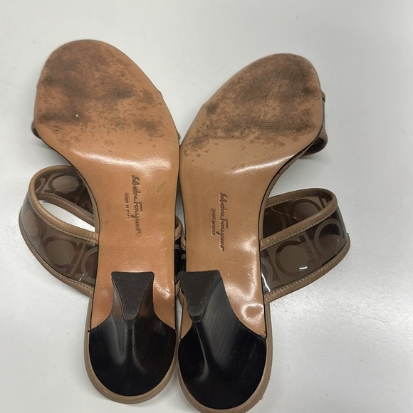 Salvatore Ferragamo High Heel Shoes Sandals Open Toe Lucite Straps Tan Size 7 B - Picture 9 of 11
